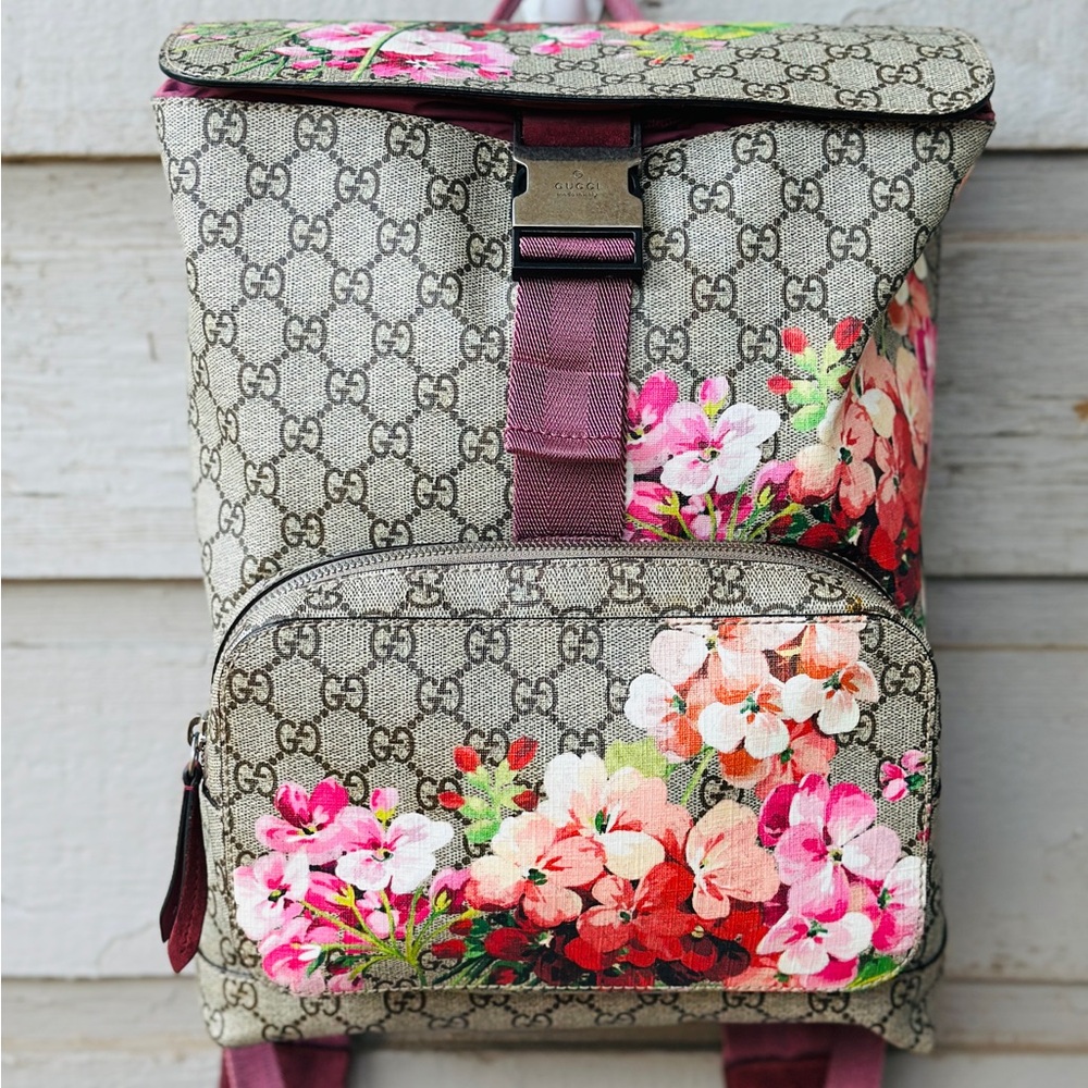GUCCI BLOOMS backpack with COA.